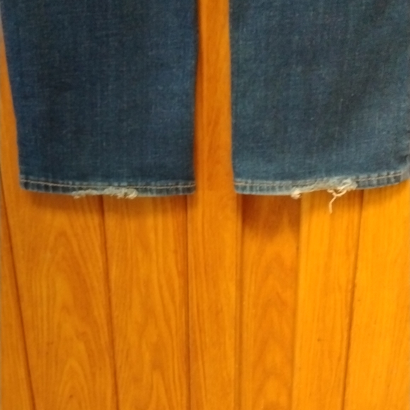 Levi's 529 Curvy Straight Jeans - Picture 7 of 9